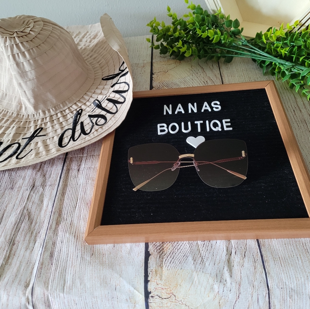 ✨️ Pink Gradient Oversized Rimless Sunglasses ✨️ - Picture 2 of 7